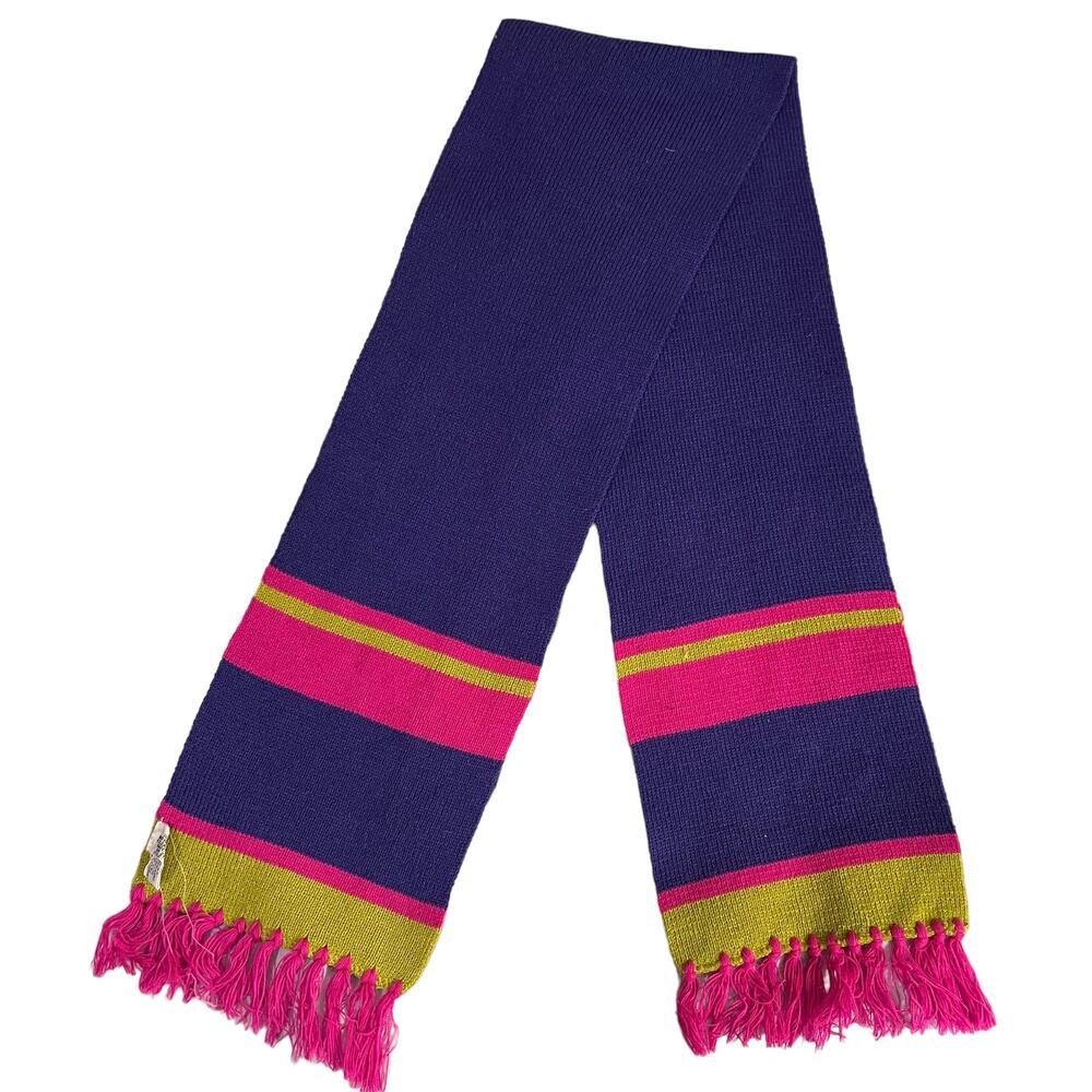Totes Scarf